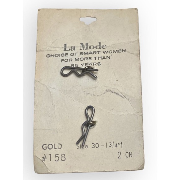 Vintage La Mode Gold Tone Buttons - Picture 2 of 5